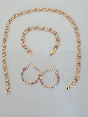 Tri Color Set